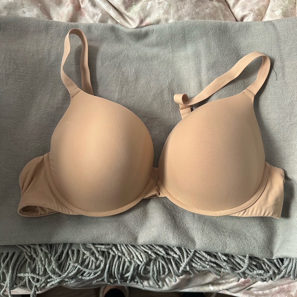 Skims Nude Bra Full Coverage w light push-up sz 44C